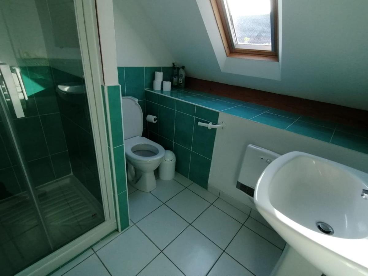 Gite De L'Hirondelle Bleue Brech Exterior foto